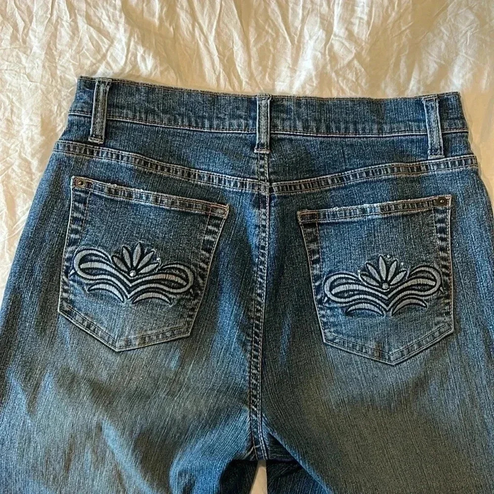 Embroidered Back Pocket Women’s Jeans Size 8 Bootcut Kim Rogers Y2K‎